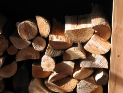 Bread-oven woodbin Bread-oven woodbin